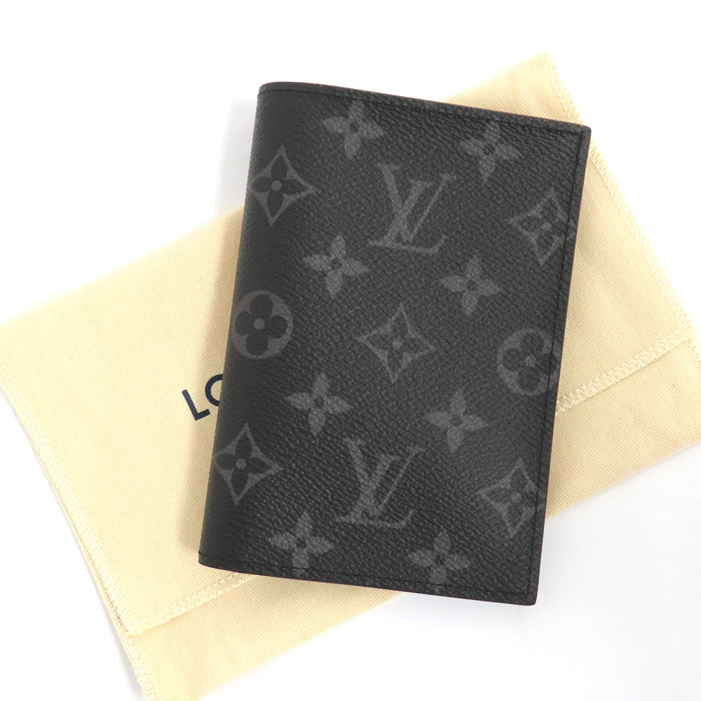 Louis Vuitton M64501 Monogram Passport Cover Small Black Leather Mens
