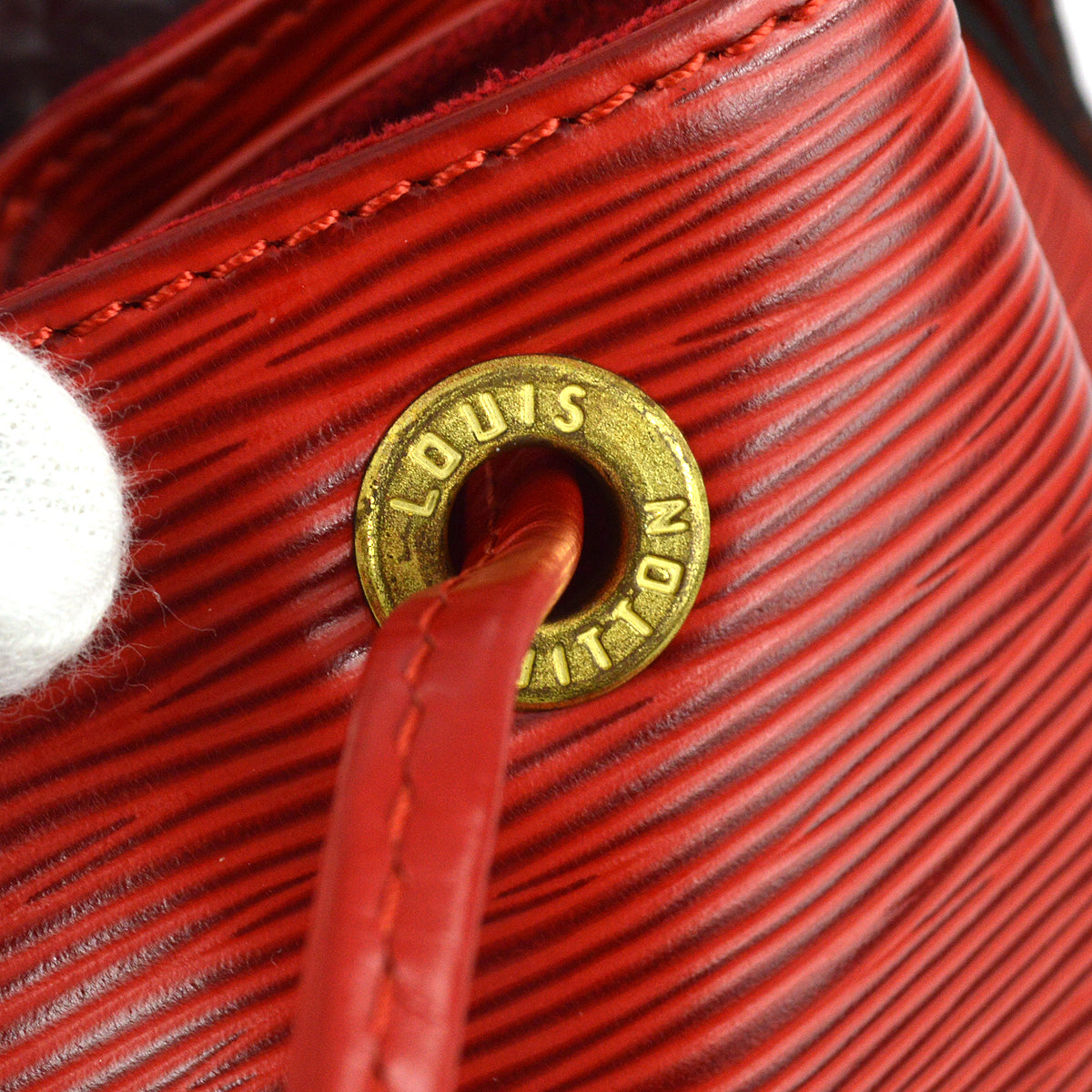 Louis Vuitton 1996 Petite Noe Red Epi M44107
