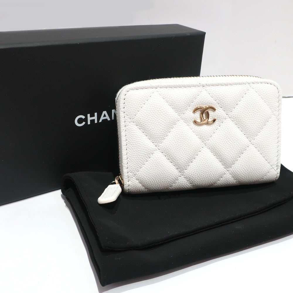 Chanel CoinParts Canopy S White White G   8 Figures Small Leather Round  Box