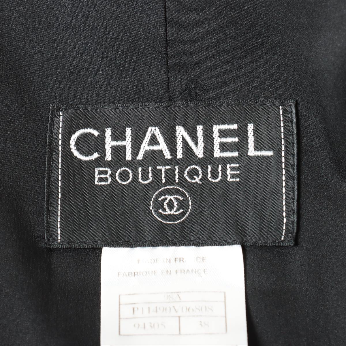 Chanel Coconut Button 98A Wool Setup 38  Black P11490