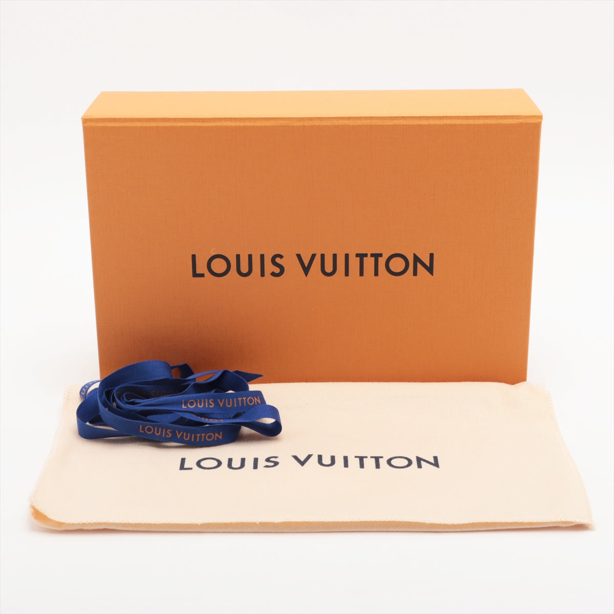 Louis Vuitton LV Escarl Poschet Kirigami M81271