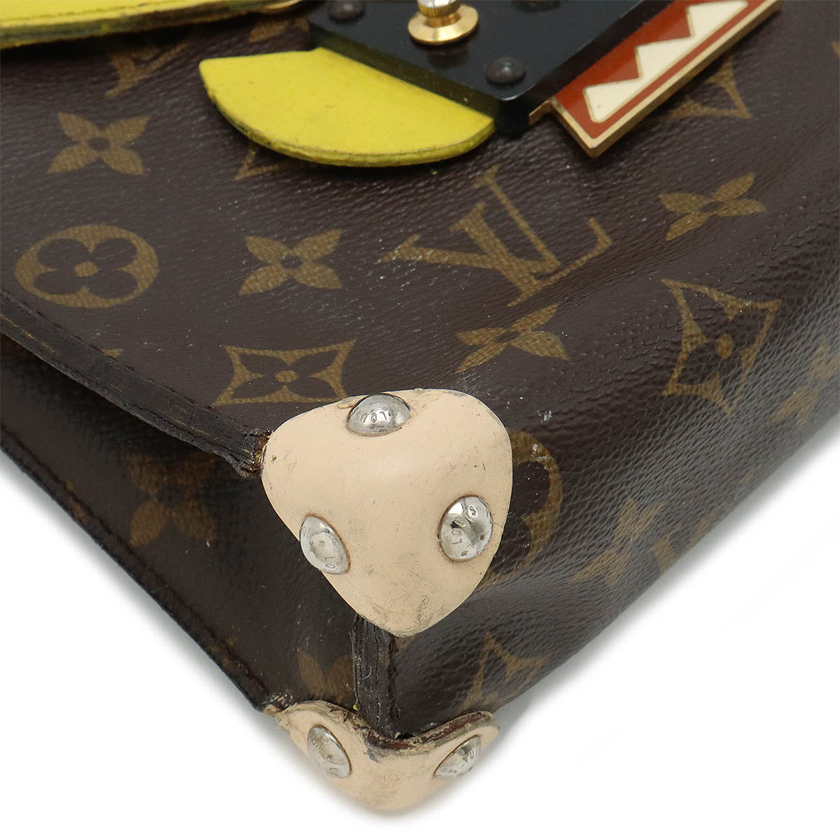 LOUIS VUITTON Louis Vuitton Monogram Pochette Mask PM Shoulder Bag Pocket Chain Shoulder John Yellow Key Defect M50127