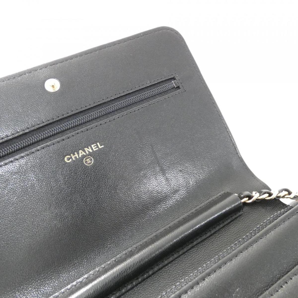 Chanel 80972 Chain Wallet