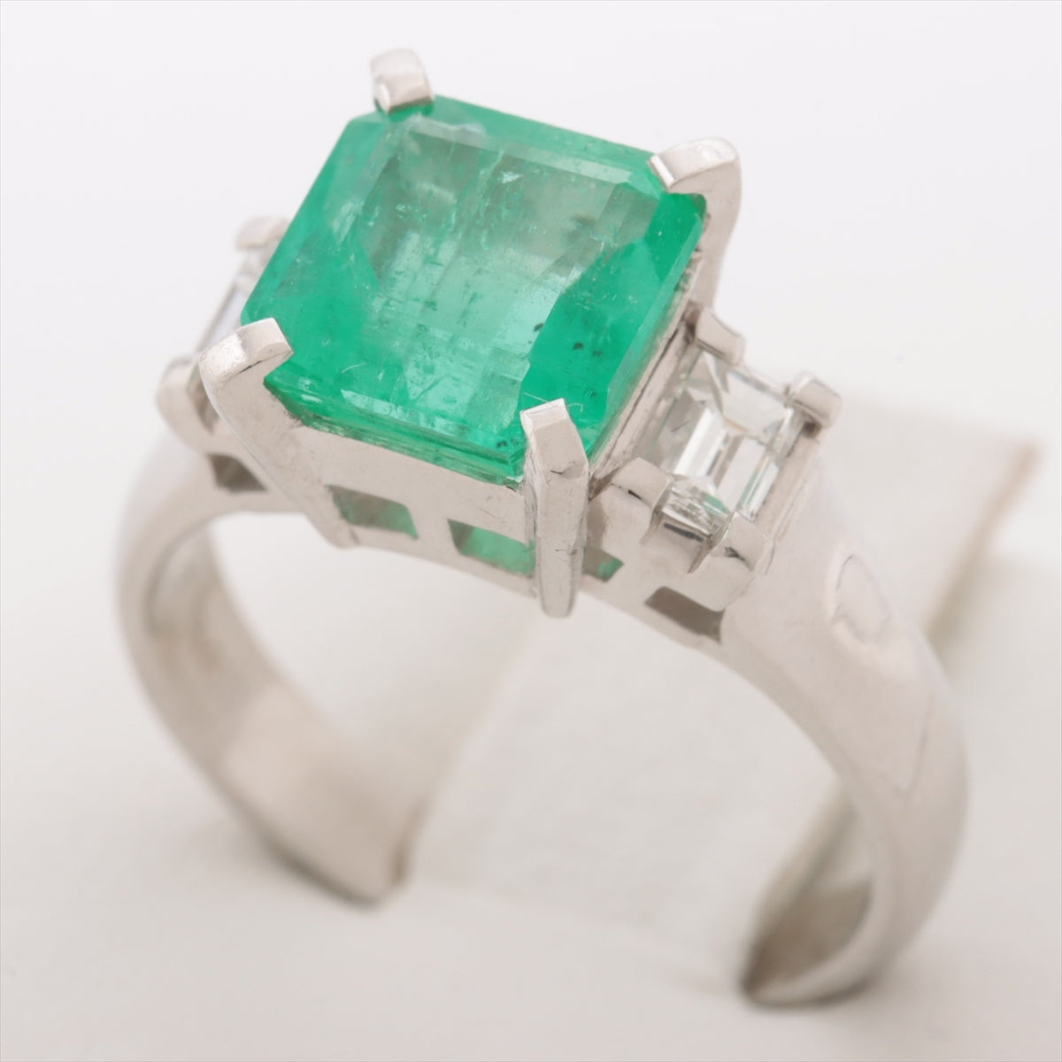 Emerald Diamond Ring Pt900 6.2g 2.15 D0.376