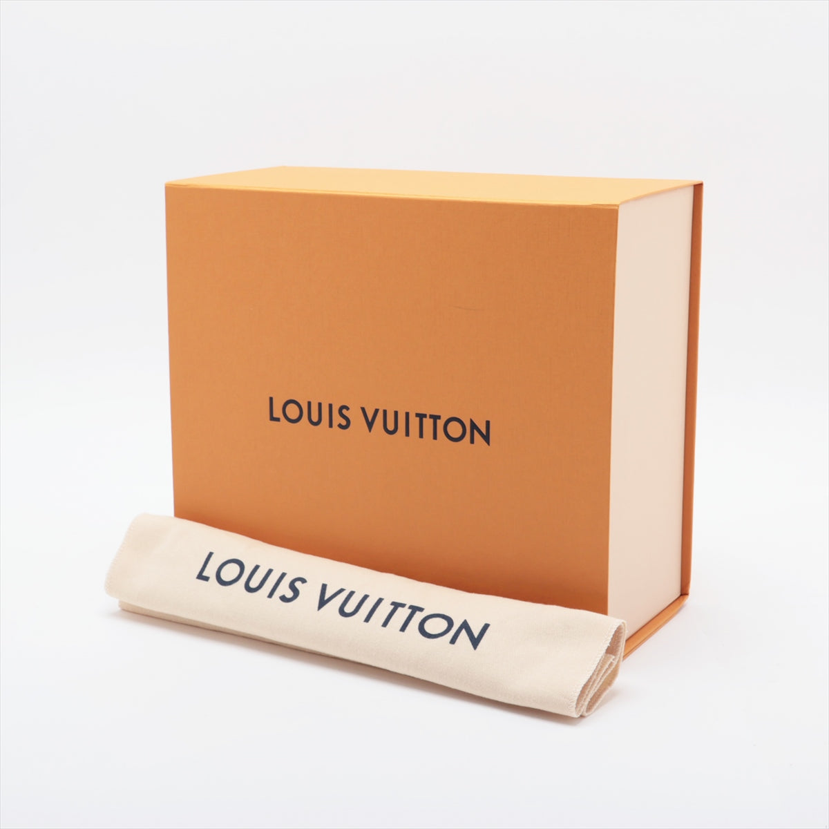 Louis Vuitton Monogram Giant Brusco BC M45280