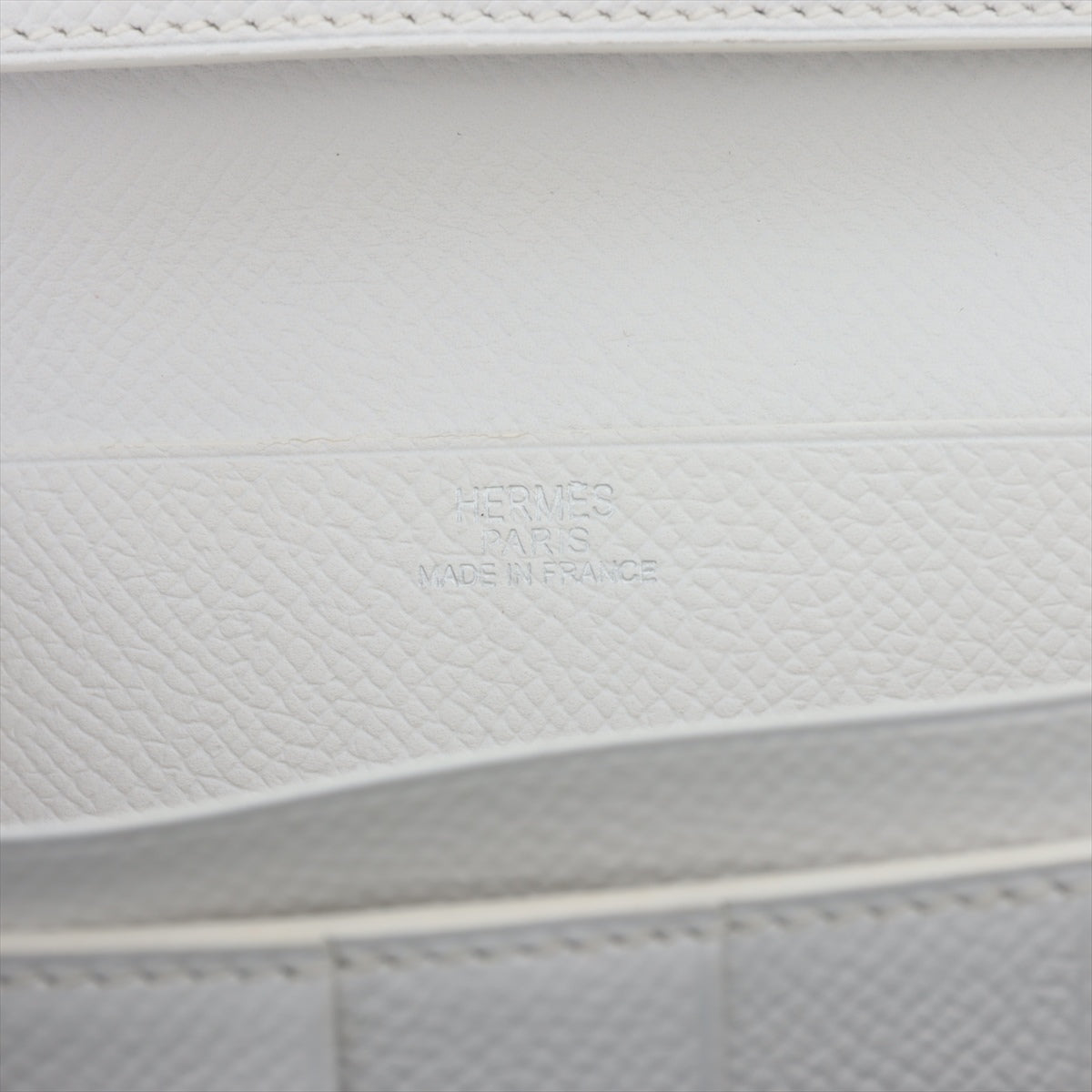 Hermes sfra Epsom Wallet White Silver Gold   K2007