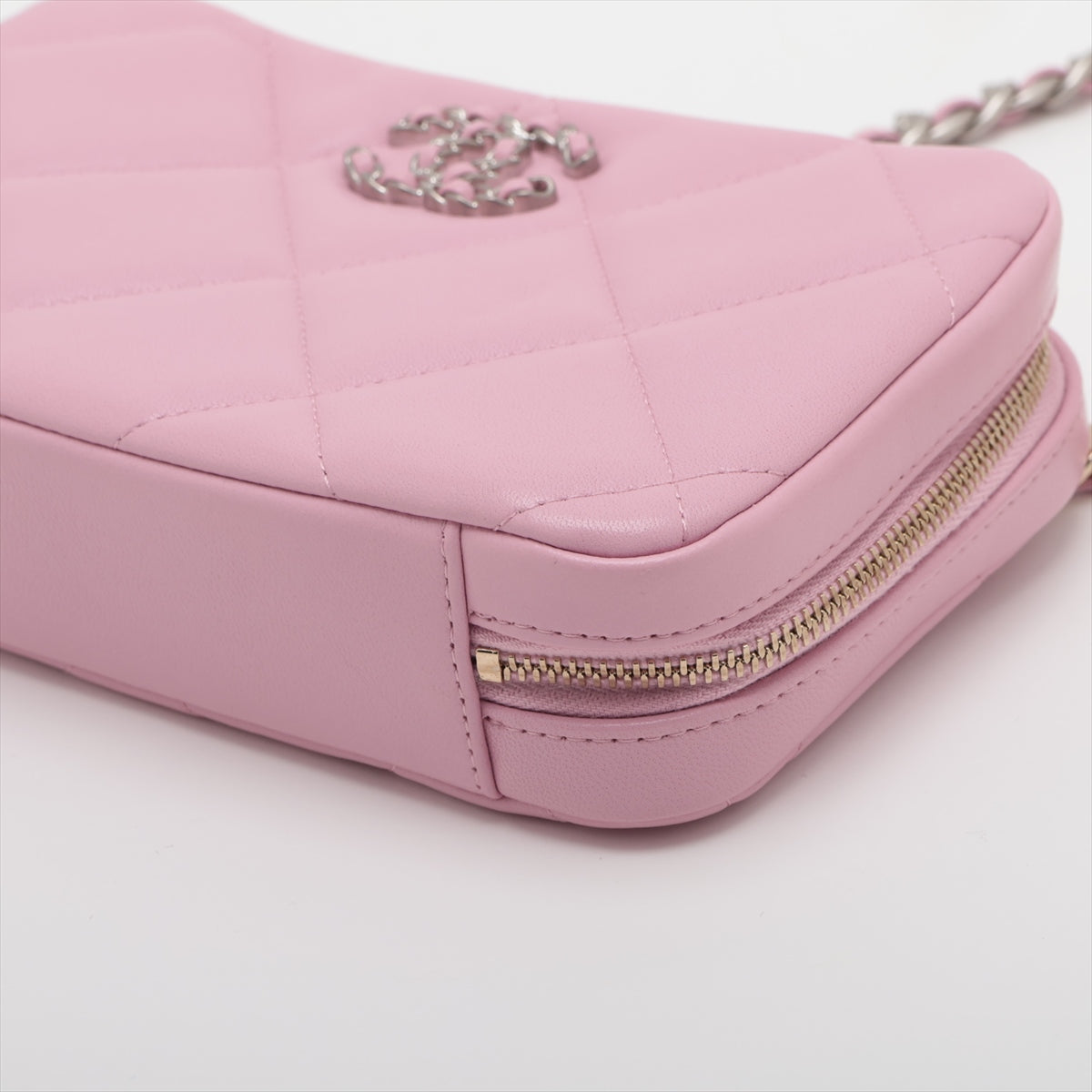 Chanel 19  Chain Shoulder Bag Pink G x Silver Gold AP2728