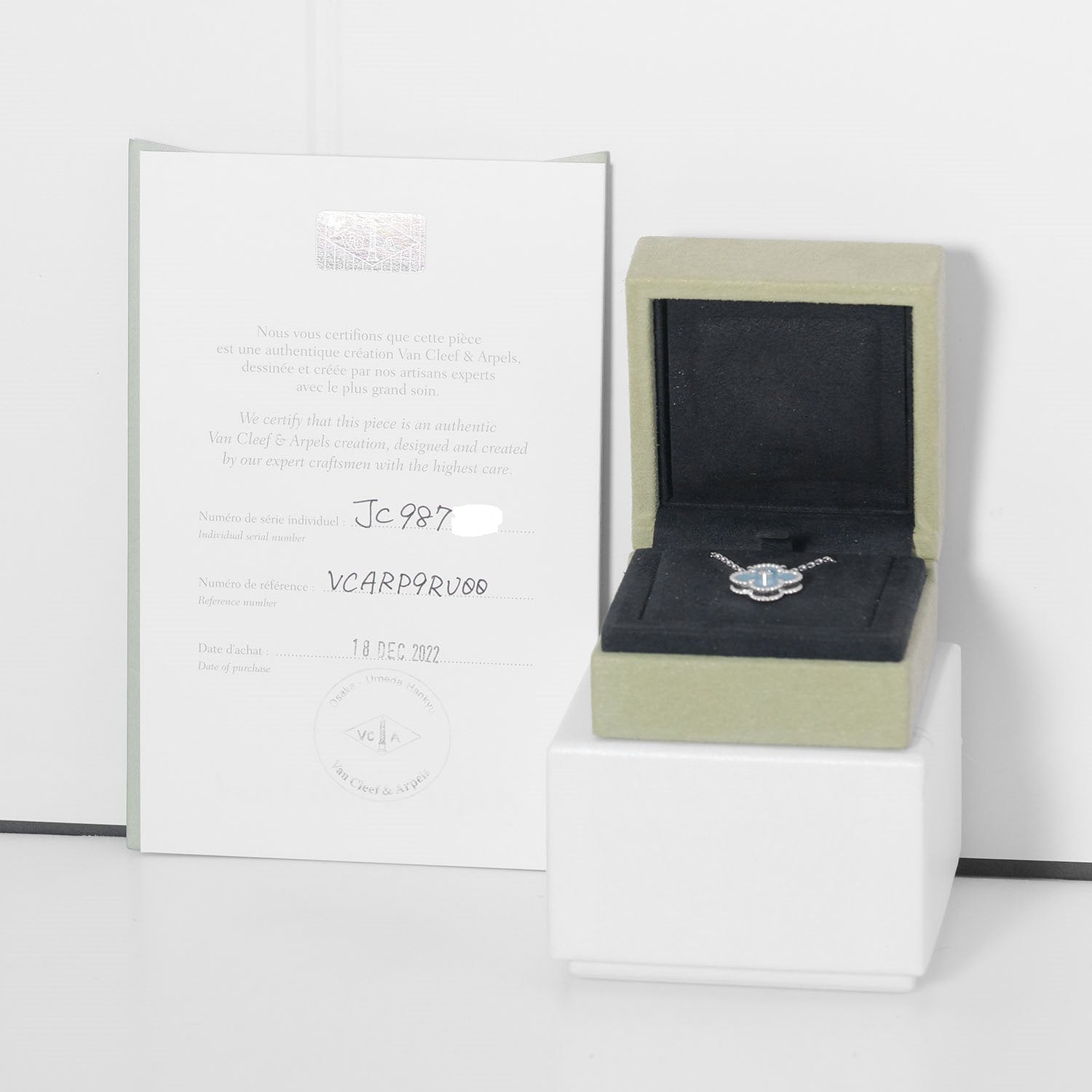 Van Cleef & Arpels vint Alhambra necklace 2022 holid VCARP9RU00 K18 WG white g diamond  7.32g  quality clay