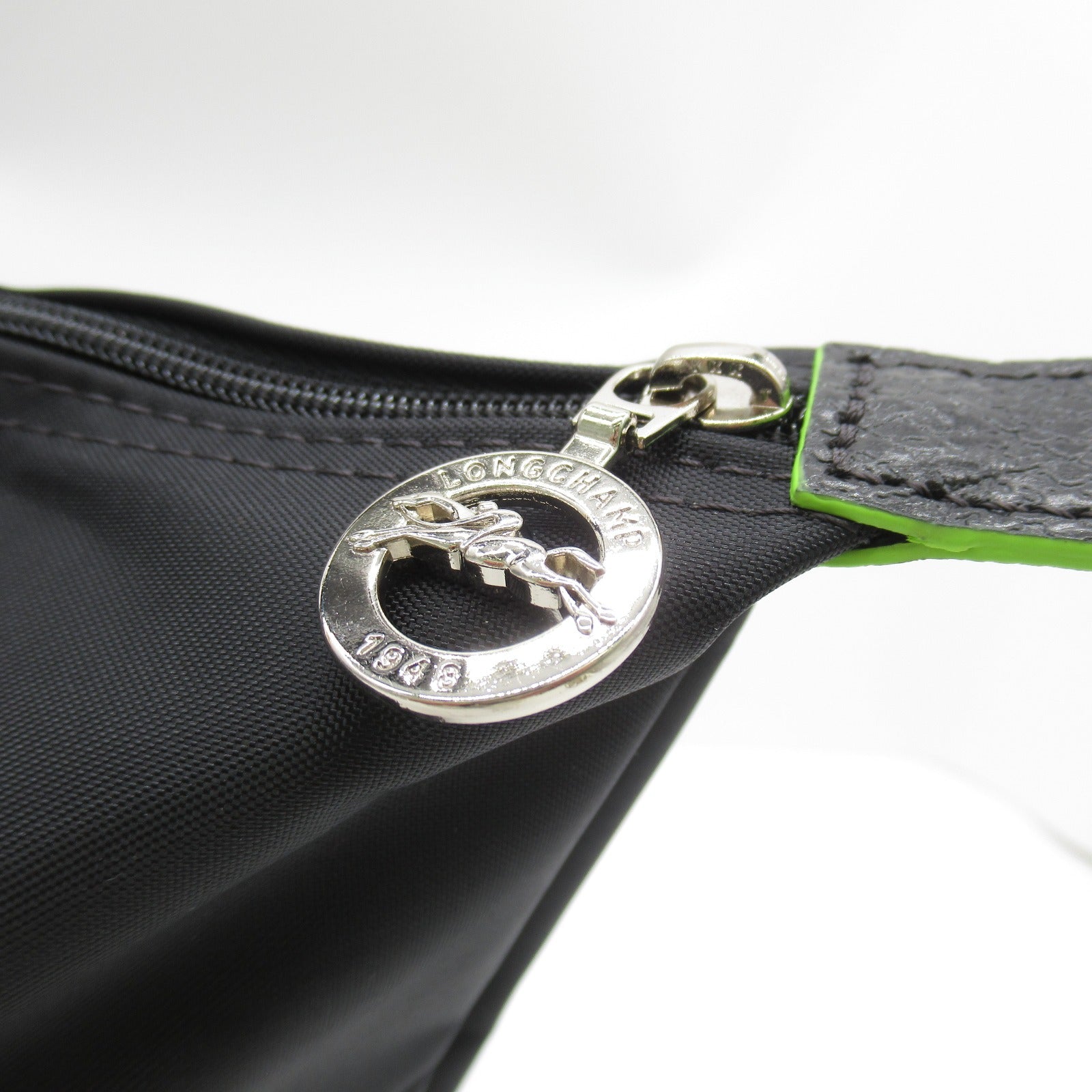 Longchamp Le Priorage Green L Shoulder Bag Bag Recycled Polyamide  Black  Noir L1899919001