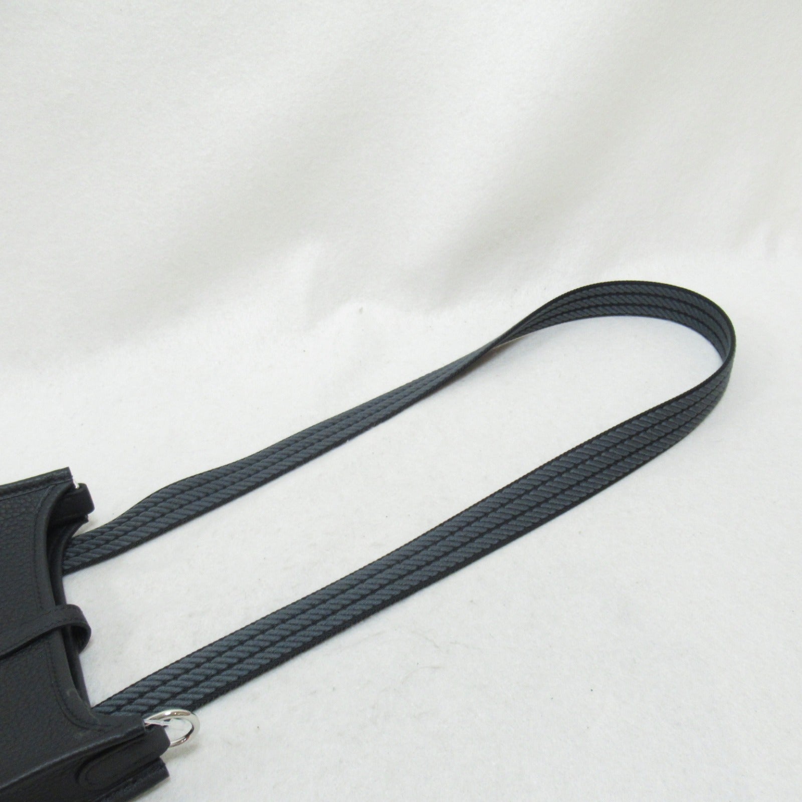 Hermes Everly Amazon TPM Black Shoulder Bag Shoulder Bag Leather  Clemence  Black