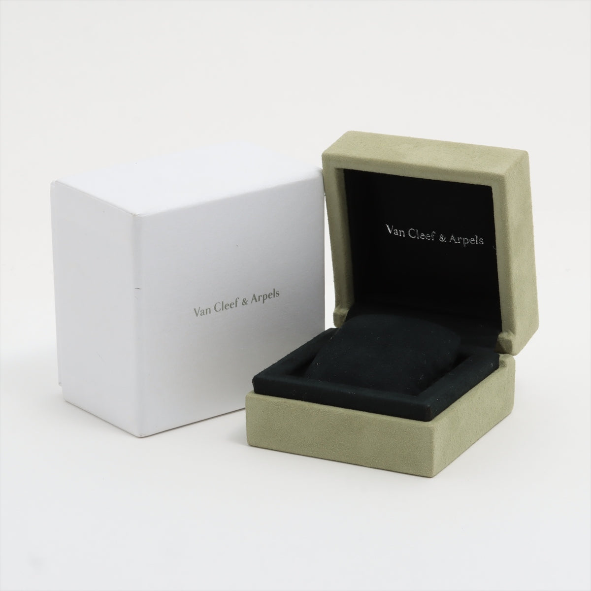 Van Cleef &amp; Arpels Suite Alhambra S Bracelet 750 (YG) 1.9g