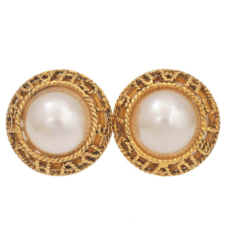 Boucles d&#39;oreilles clips rondes vintage Chanel Pearl