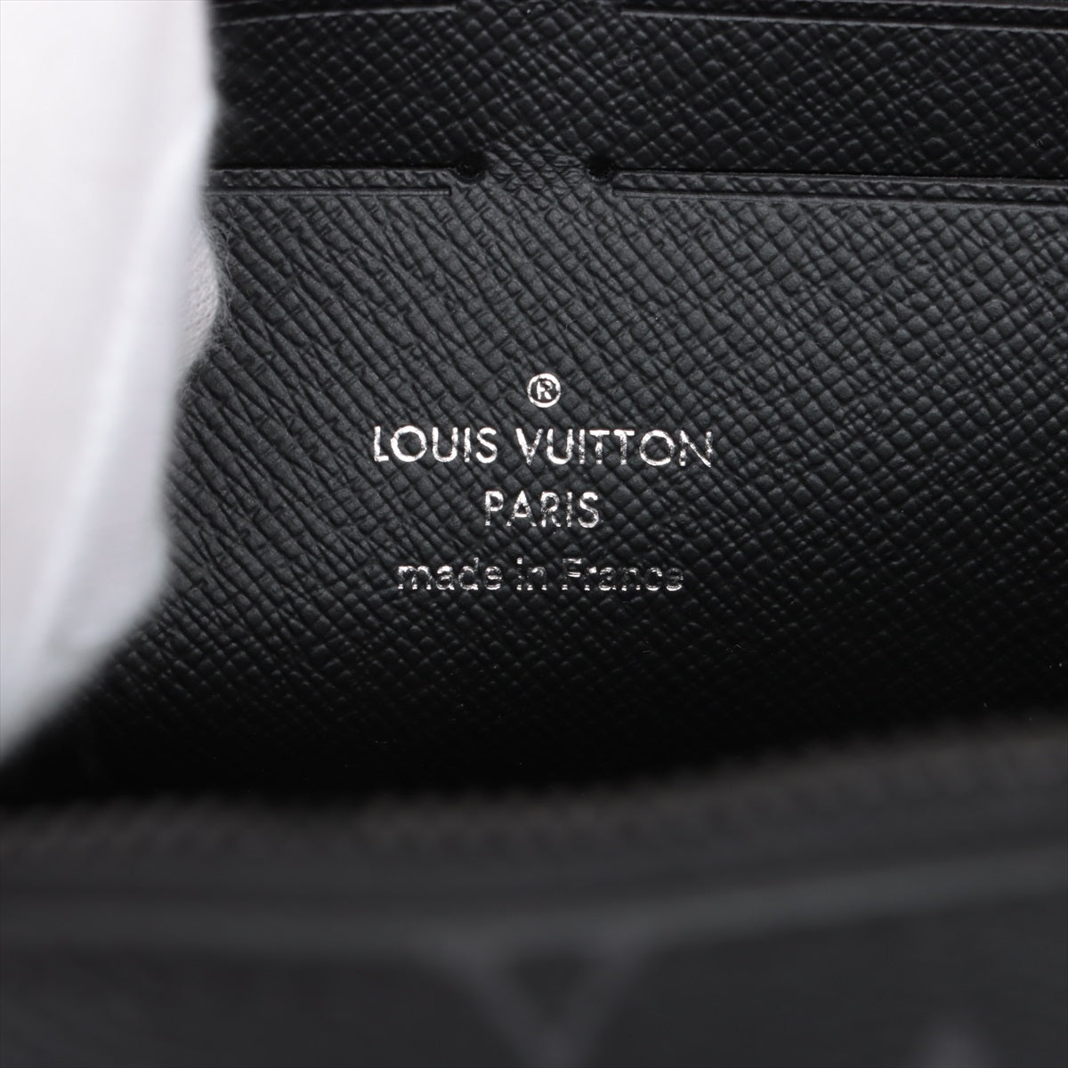Louis Vuitton Monogram M69838