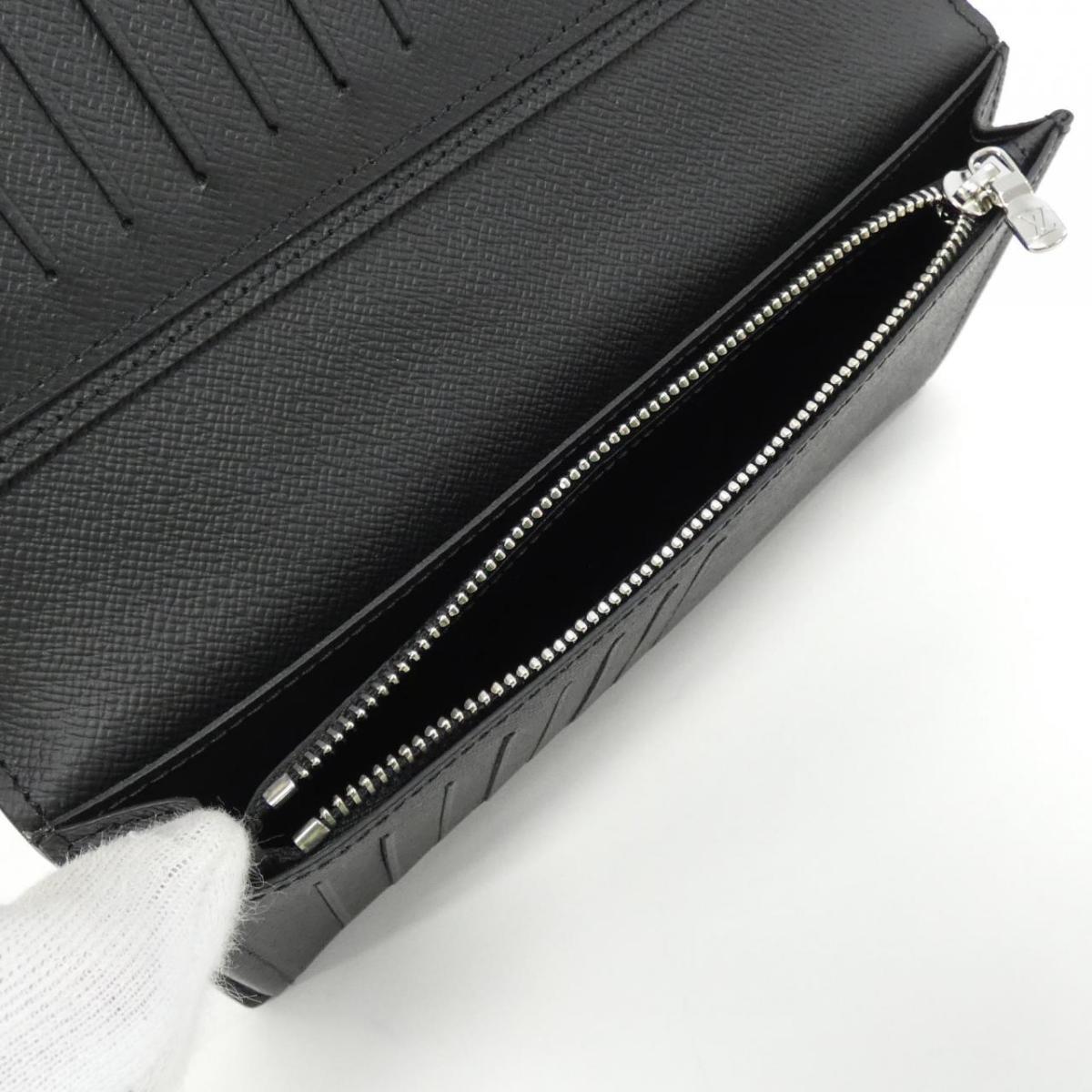 Louis Vuitton Taiga Portefolio Braza M30285 Wallet