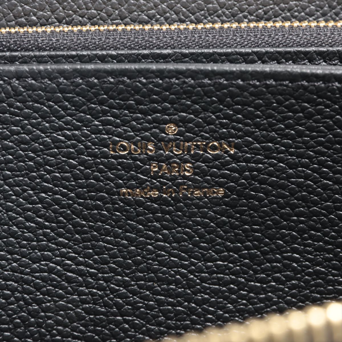 Louis Vuitton Bi-Color Monogram Implant Zippyr Wallet M80481 Noneir Round Zipper Wallet  Reaction