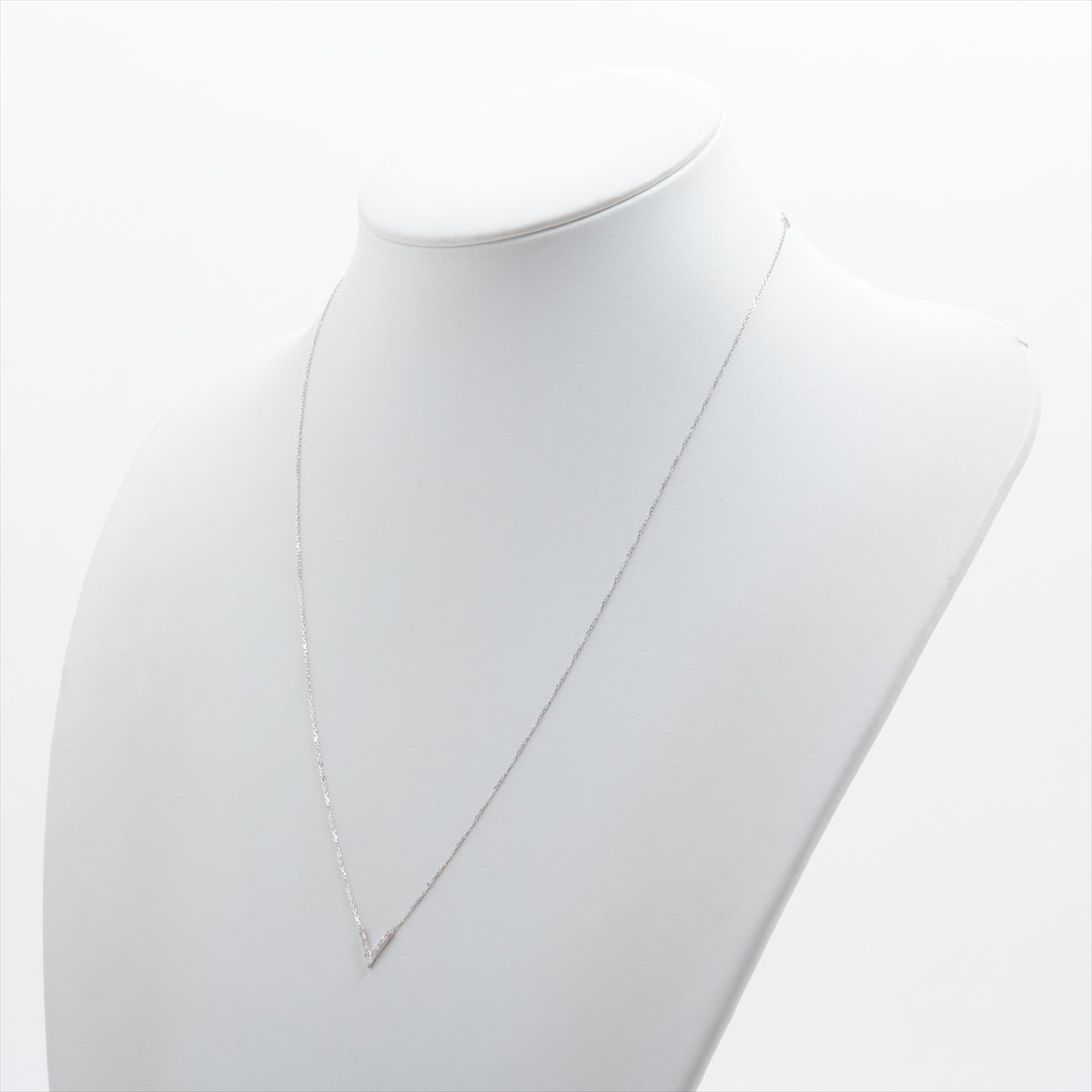 Arc V Chain Diamond Necklace 750 (WG)  K18 (WG) 1.8g 0.12 VC0756100100 VC0743109900 VC