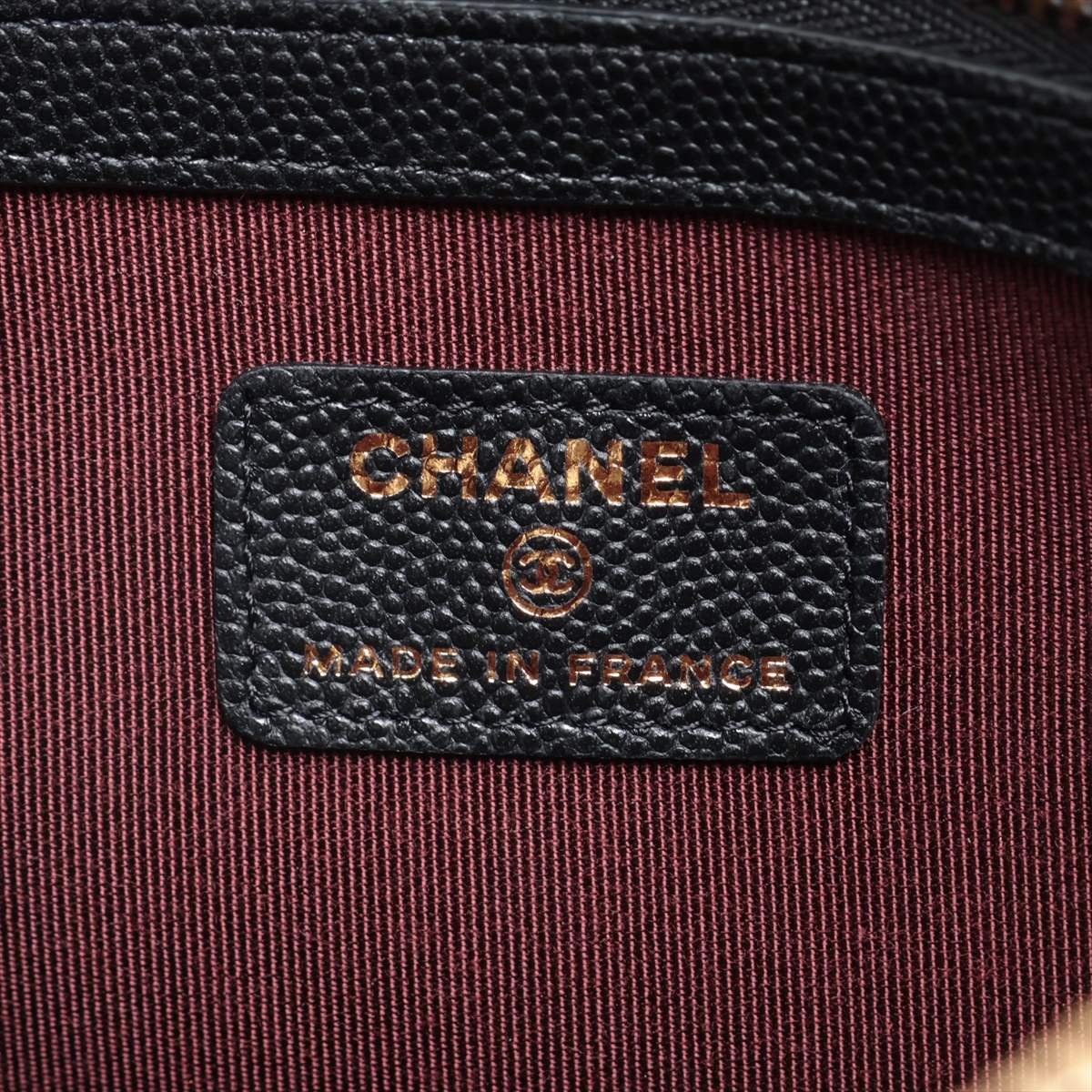 Chanel Matrasse Caviar S Clutch Bag Black G  31st