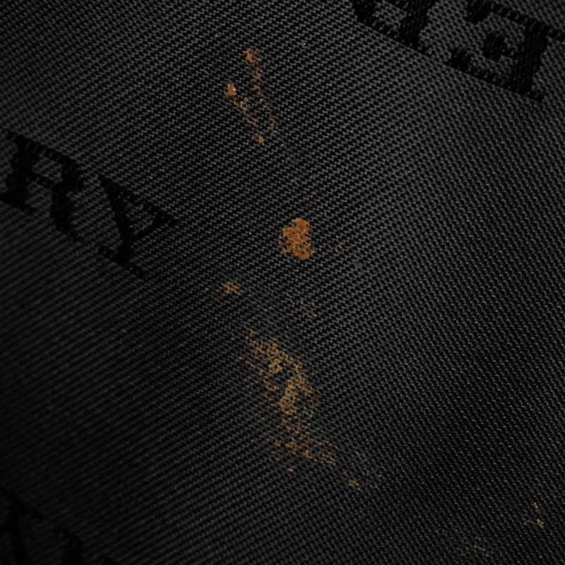 Burberry Nova 格紋徽標單肩包 黑色皮革