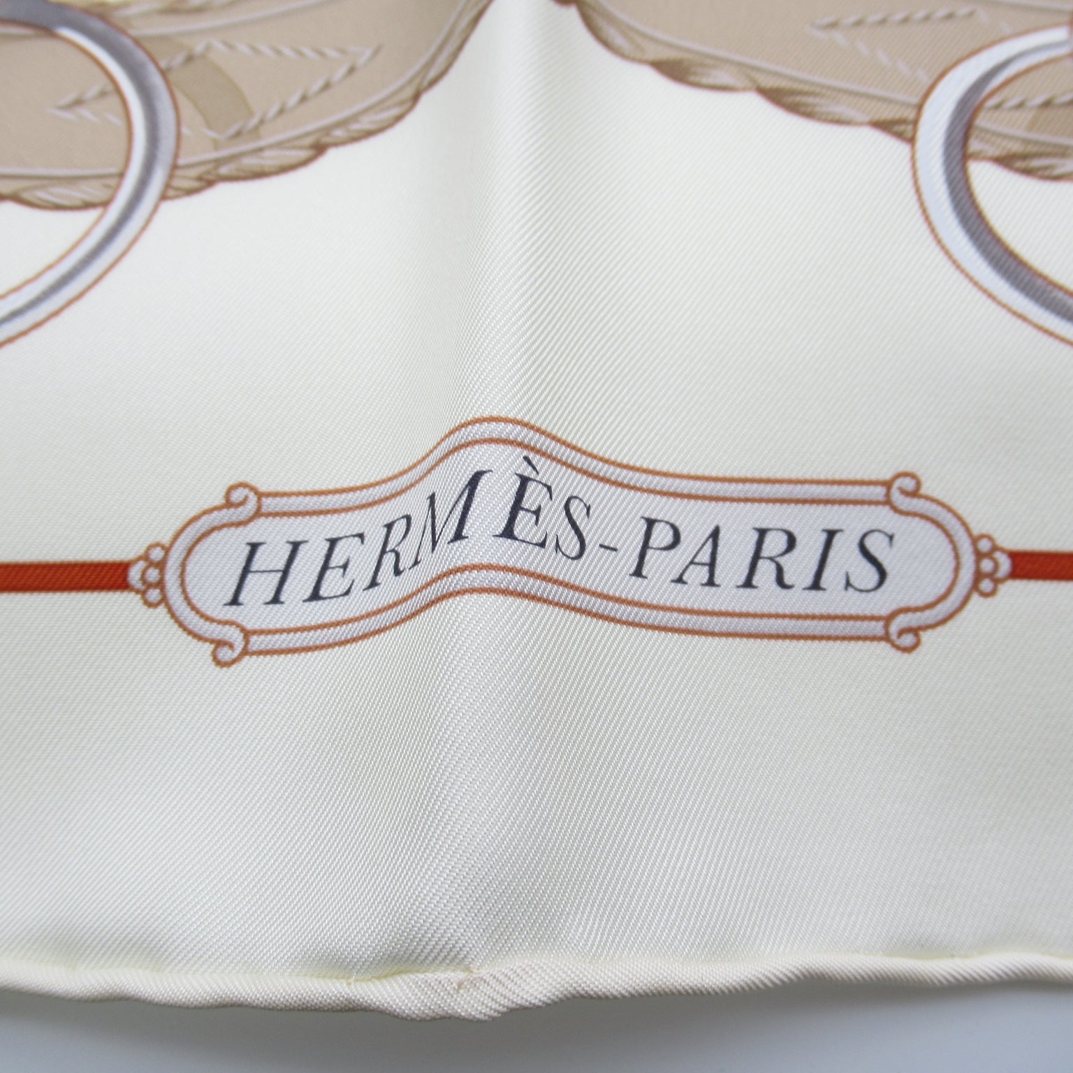 Hermes Kare 90 Shirt Clothes Silk  White Cream