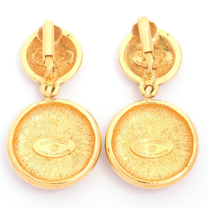 Chanel Vintage Gold Metal And Black Acrylic CC Florentine Medallion Drop  Earrings, 1993 Available For Immediate Sale At Sotheby's