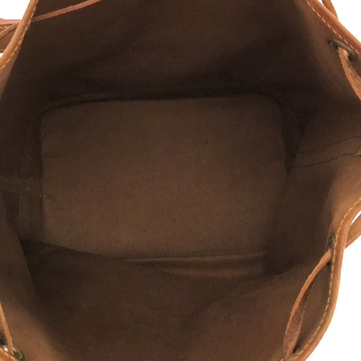 Noe GM Leather Shoulder Bag Tote