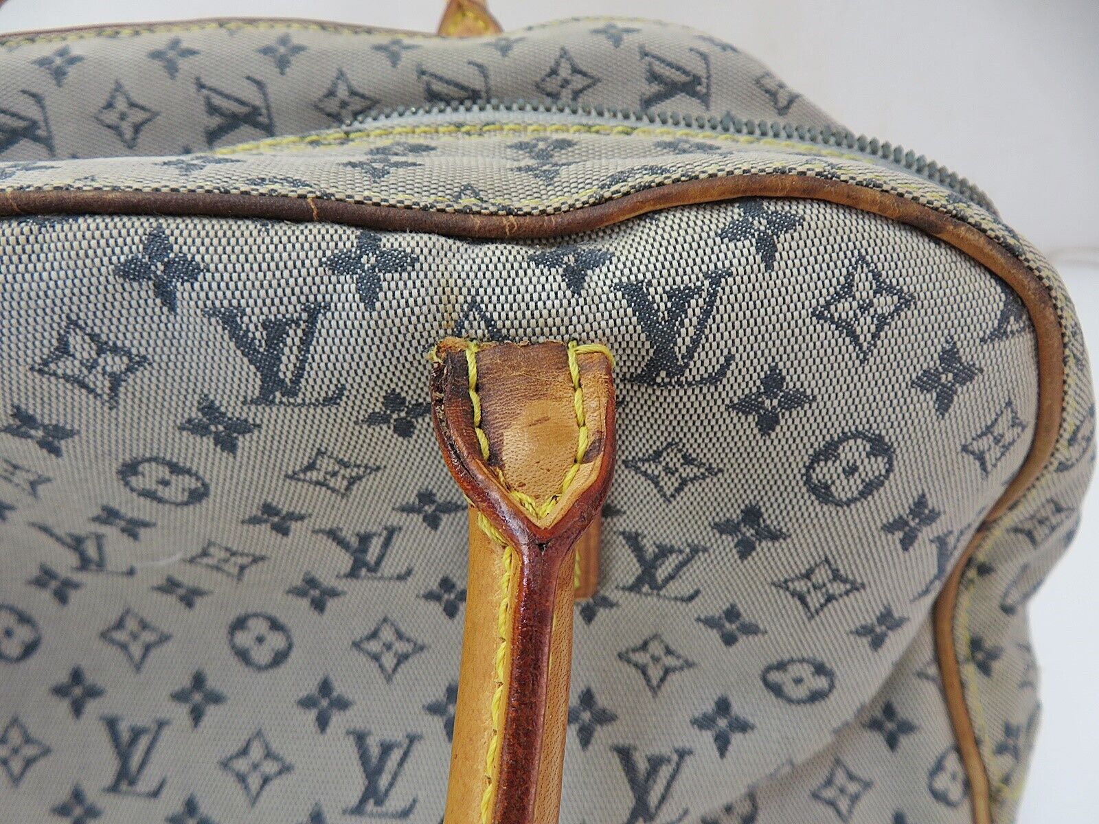 Louis Vuitton Lin Marie Cloth Travel Bag