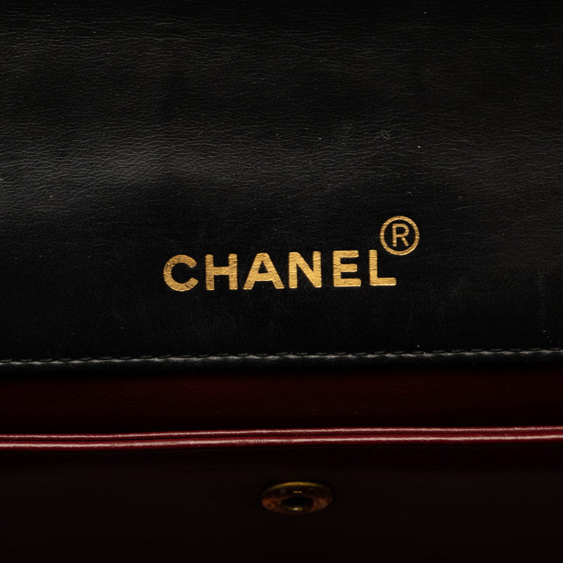 Sac à bandoulière Chanel Vintage Matlasse Chain en cuir d&#39;agneau noir