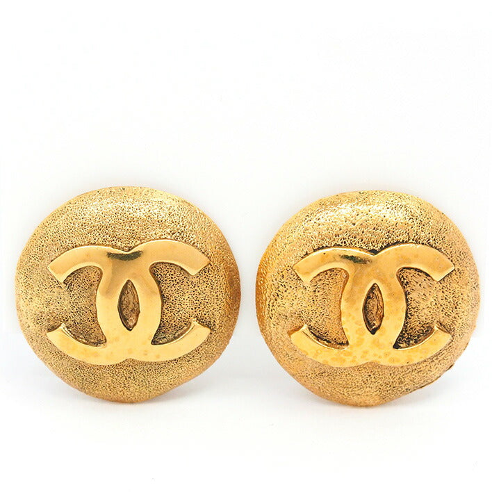 Vintage Chanel Cocomark 紋理圓形夾式耳環