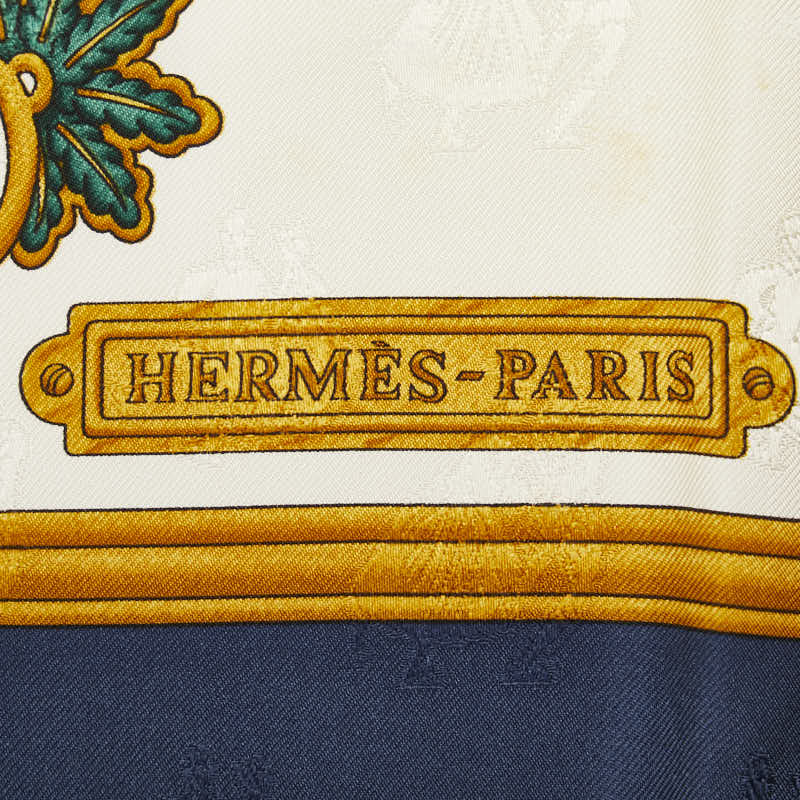 Hermes Carré 90 Joies d'Hiver Winter Pleasure carf Blue Multicolor Silk  Hermes