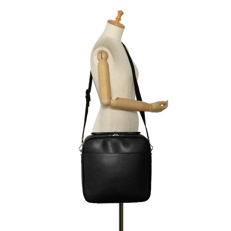 Louis Vuitton Taiga Toura Business Bag 2WAY M30762  Black Leather Men LOUIS VUITTON