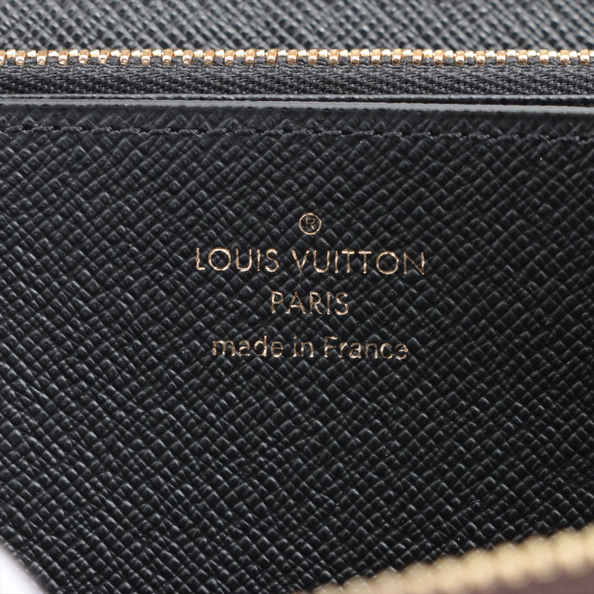 Louis Vuitton Giant Monogram Revers Zippy Wallet M69353