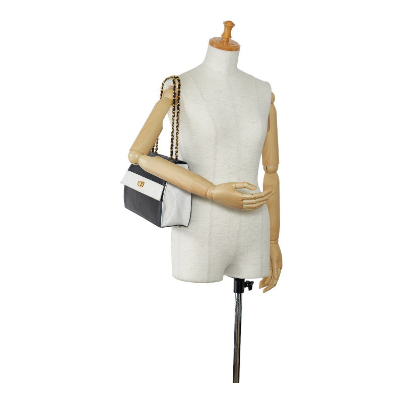 Chanel Vintage Matrasse Chain Shoulder Bag Navy White Lambskin