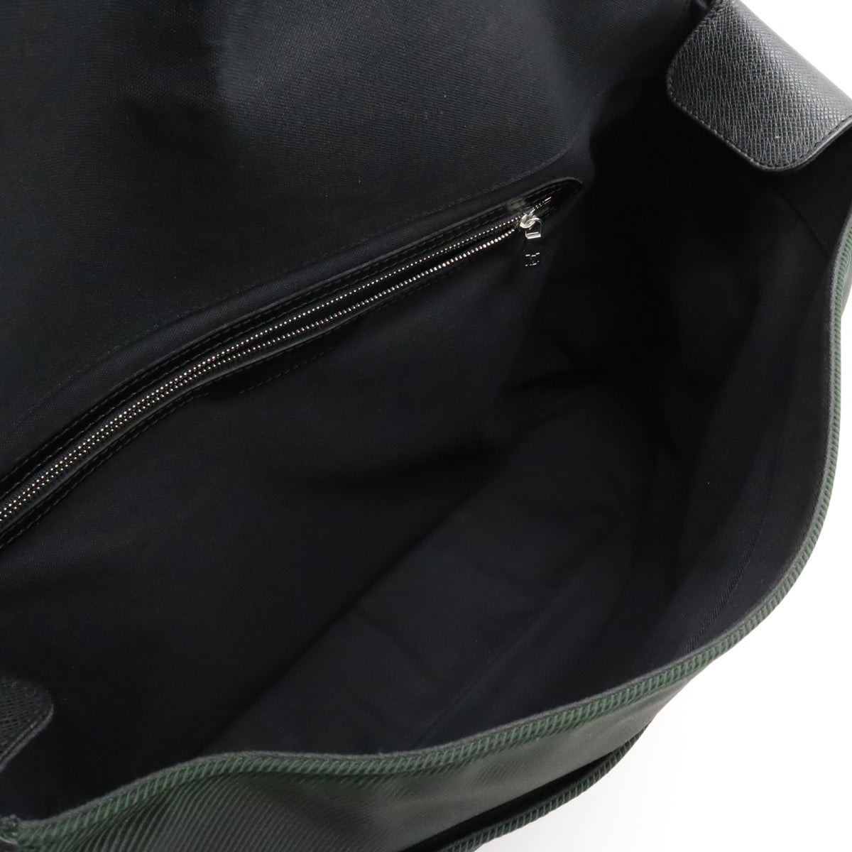 Louis Vuitton Louis Vuitton Tyga Delso Messenger Bag Black M30162