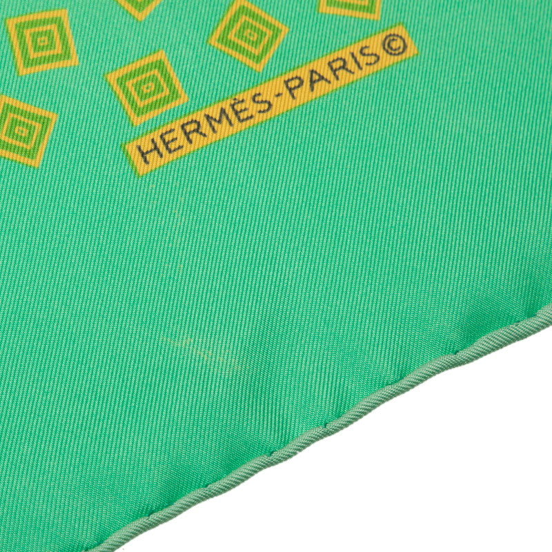 Hermès Carré 45 Putiquaire Scarf Emerald Green Yellow Silk Ladies Hermès
