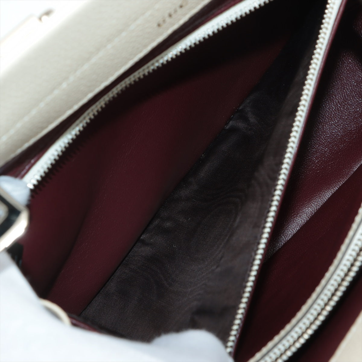 Gucci Zoom Leather 2WAY Handbag White 569712