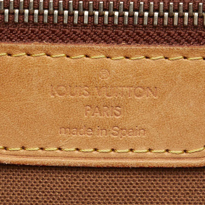 Louis Vuitton Monogram M51153 Shoulder Bag Leather Brown