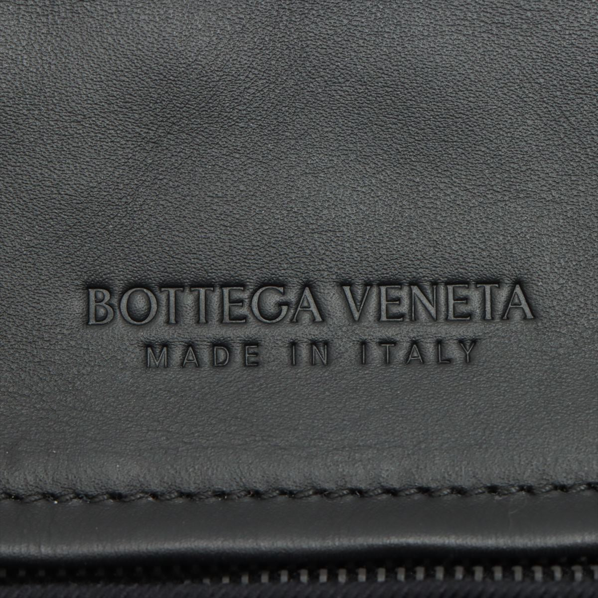 Bottega Veneta Intrecciato 皮革郵差包 黑色