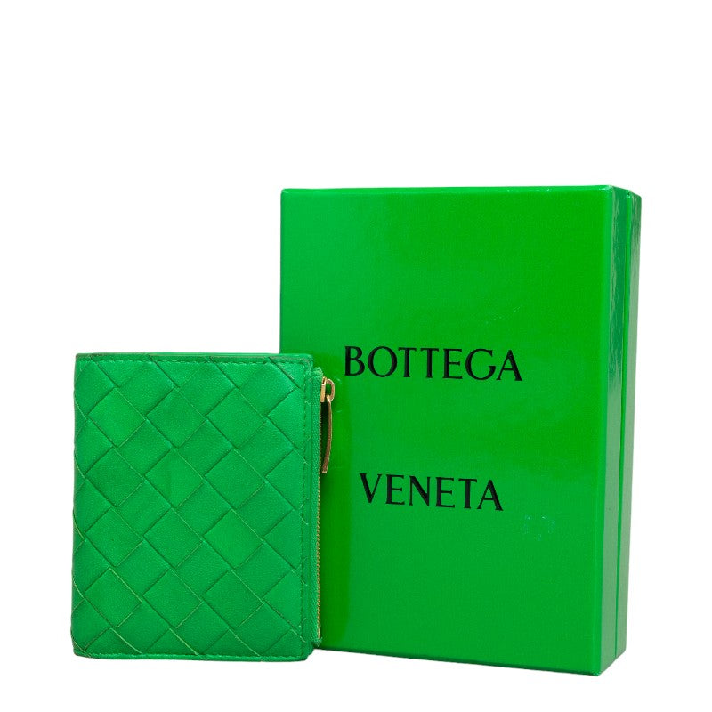 Bottega Veneta Intrecciato Wallet in Lambskin Green 608059