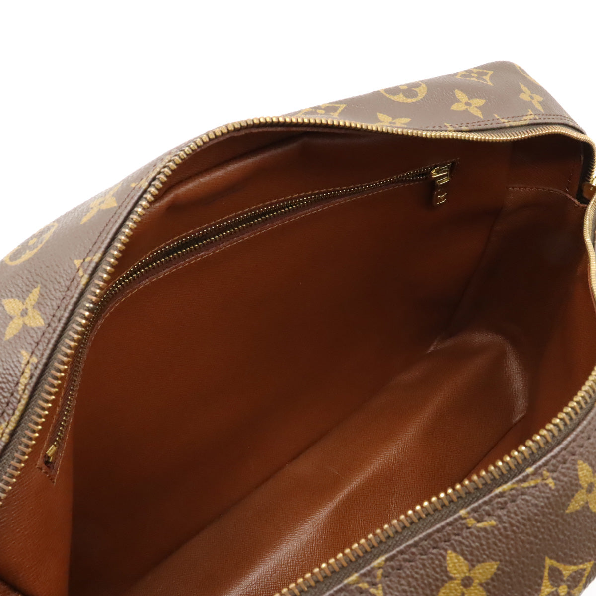 Louis Vuitton Monogram Nile GM Shoulder Bag M45242 by Louis Vuitton