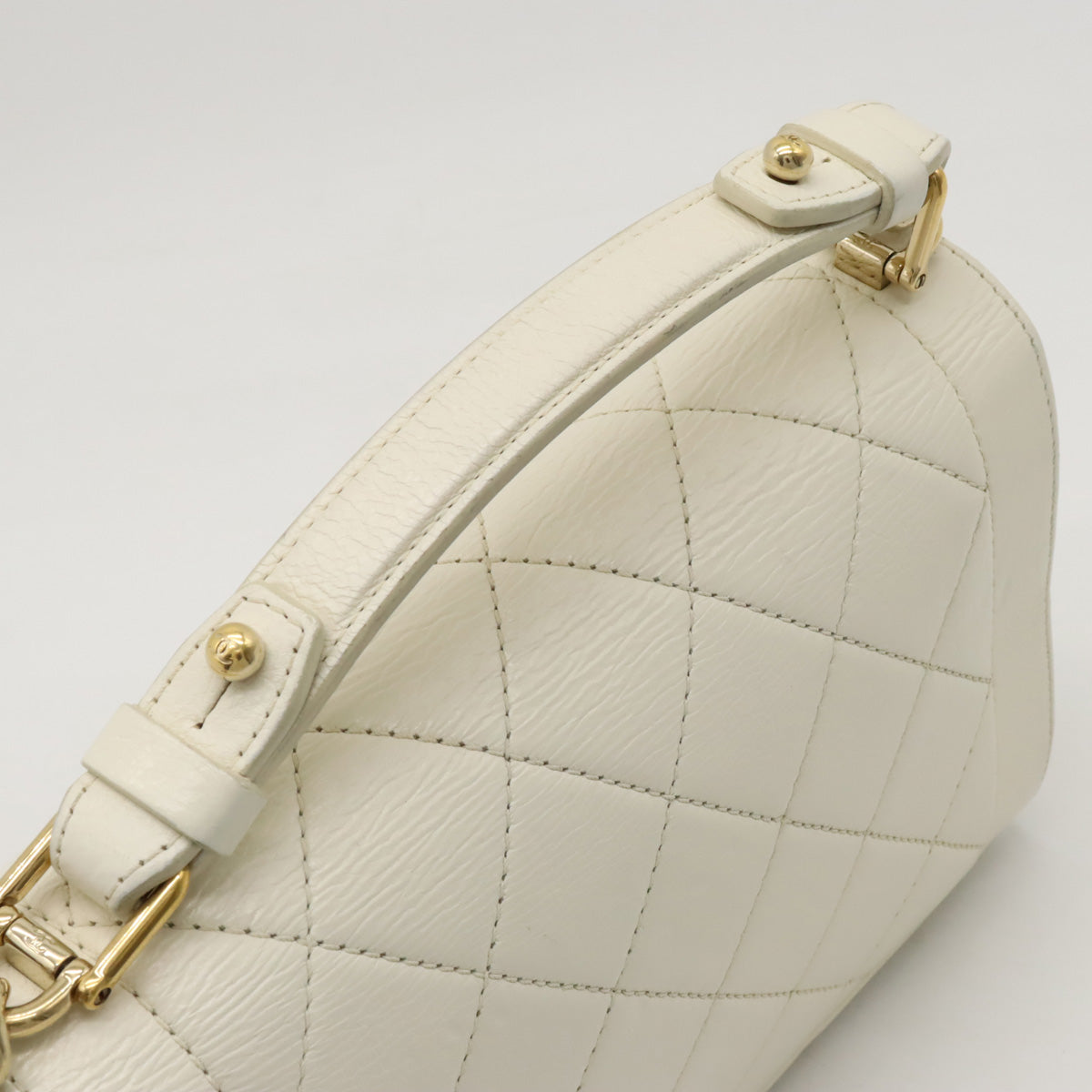 Chanel Mattress Top Handle Handbag 2WAY Chain Shoulder Bag Leather Ivo –  Fashionia