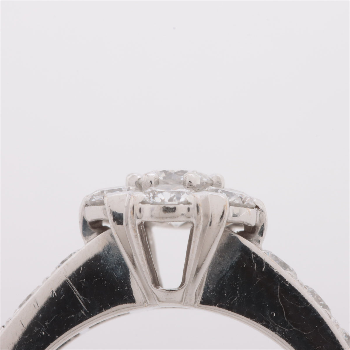 Vancliffe &amp; Aperle Flute Diamond Ring 750 (WG) 4.3g 46 N