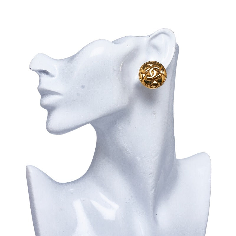 Chanel Matrases Cocomark Earrings Gold   Chanel