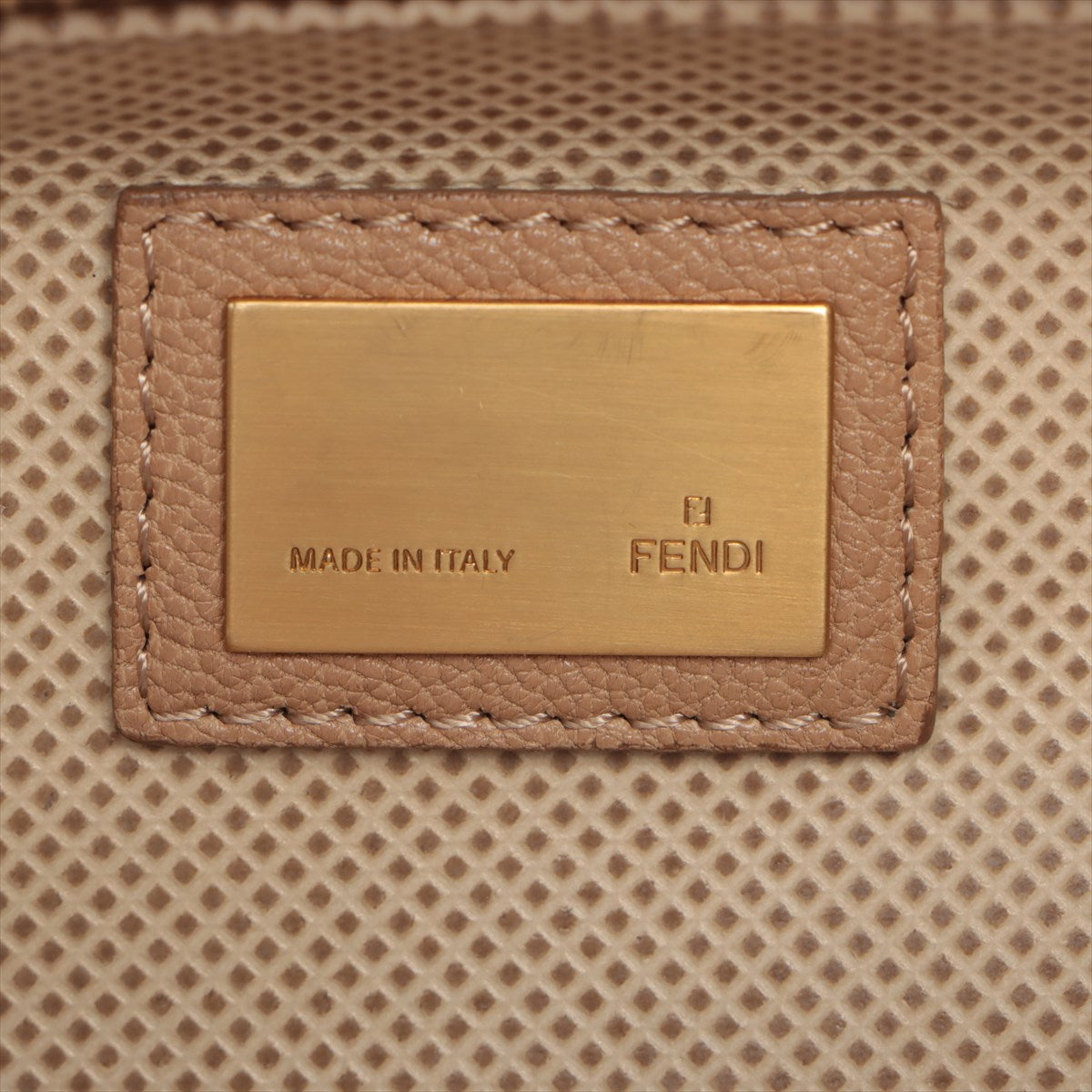 FENDI Peekaboo Lodge Handbag in Leather Beige 8BN210
