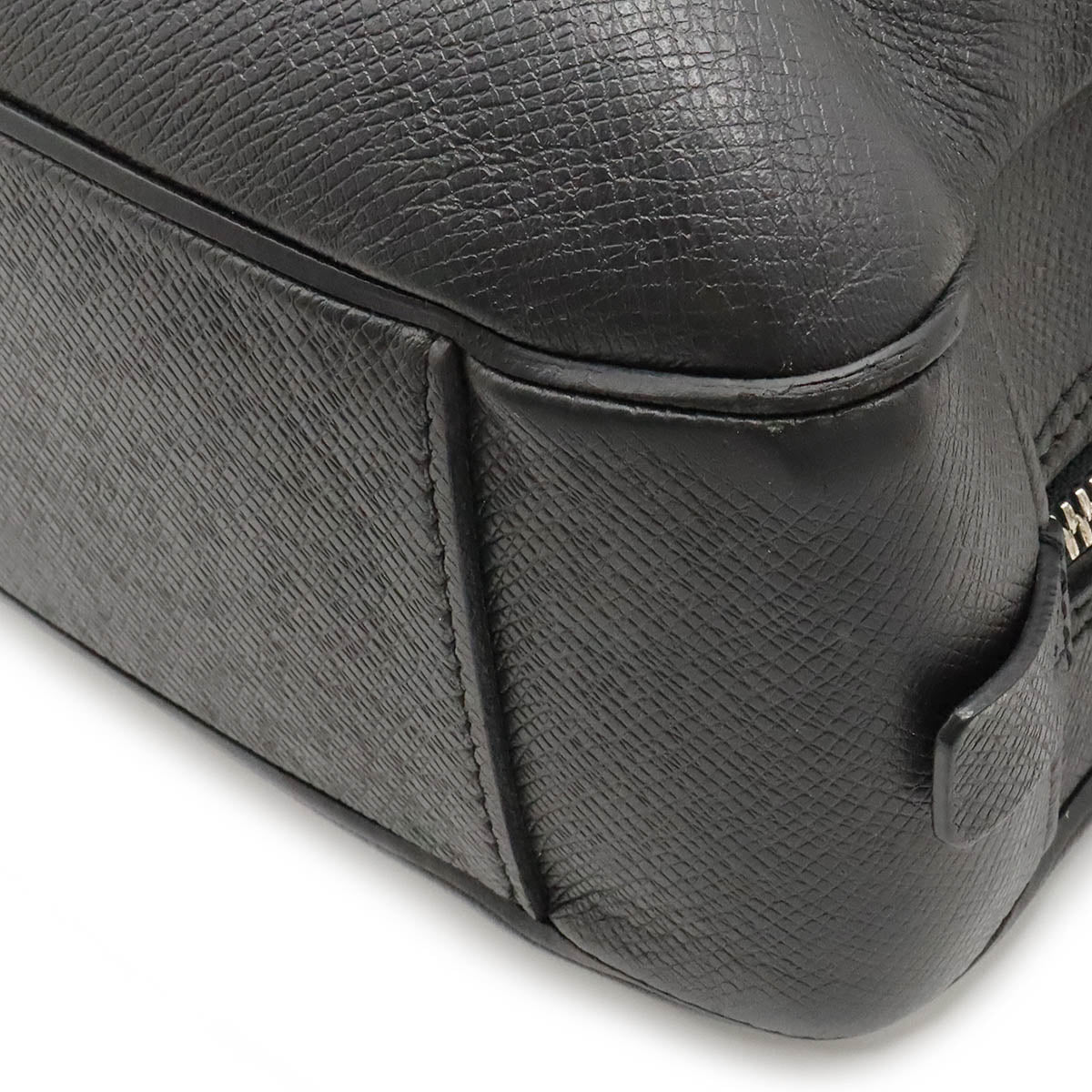 LOUIS VUITTON Louis Vuitton Tiger Neo Eagle Briefcase Business Bag Paper Bag Leather Wars Black M32782